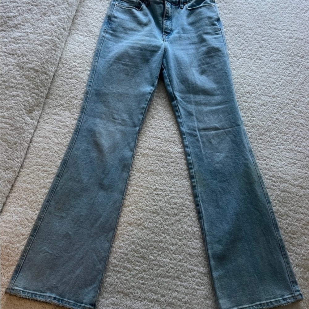 Good American Denim Jeans - Picture 3 of 6